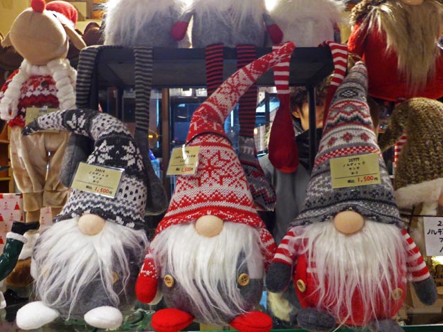 ミュンヘンクリスマス市 in Sapporo、クリスマス人形