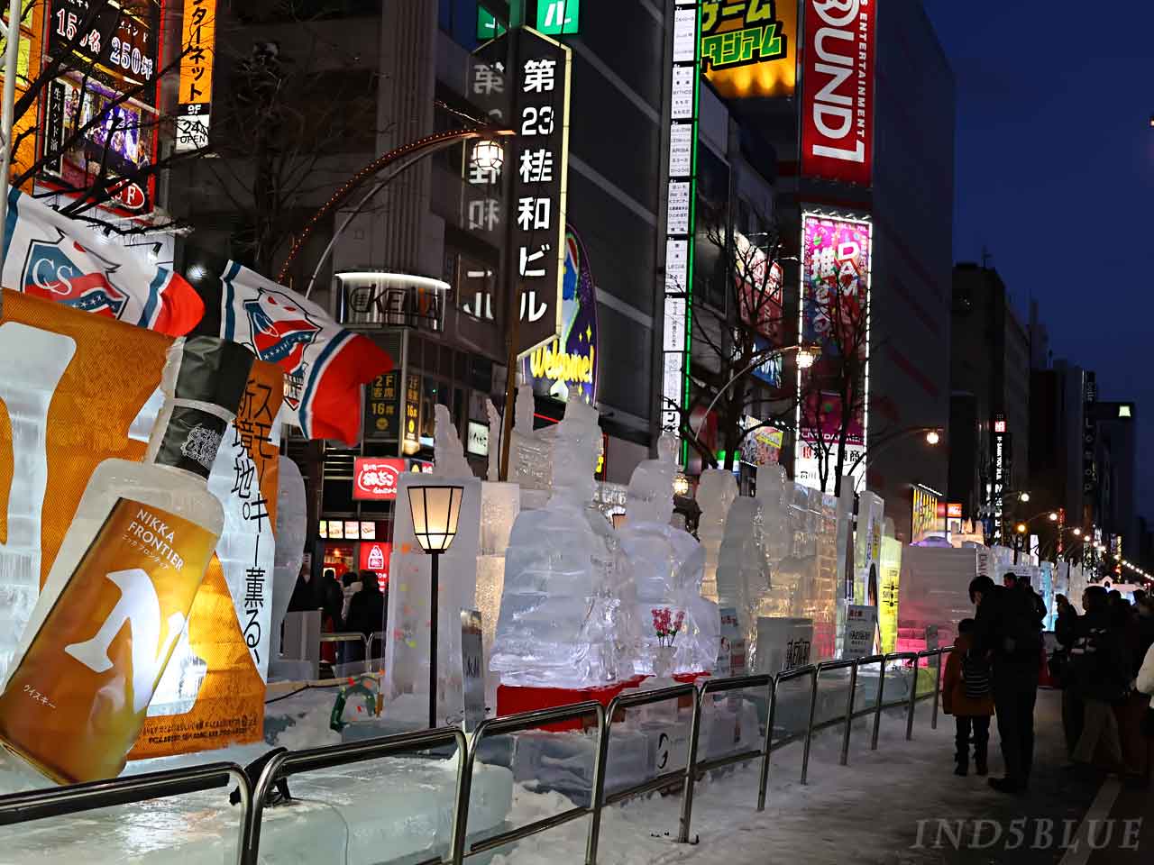すすきのアイスワールド氷像