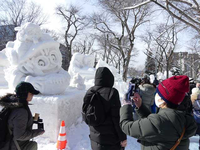 小雪像、Dr.スランプ、アラレちゃん