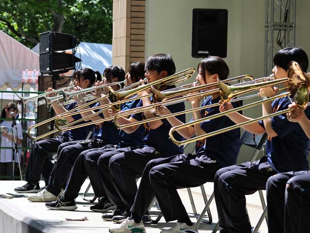 高校生による演奏