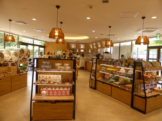 Museum Shop MARUYAMA、店内